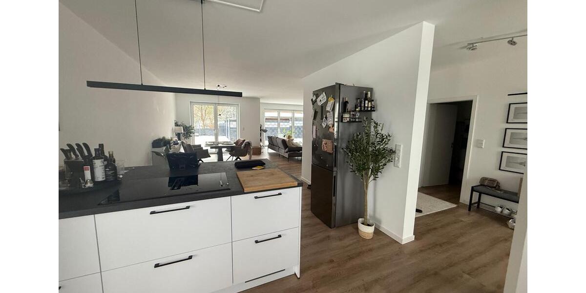 Einfamilienhaus Großenkneten - 4 Zimmer, 157 m&sup2;, 1.850&euro; | Angebot:24857772