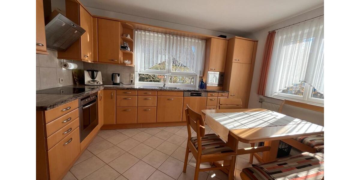 Helle 3,5-Zimmer-EG-Wohnung mit Garten bei RottenburgTübingen 3 zimmer