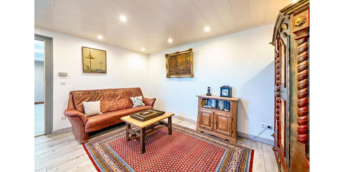 Erdgeschoßwohnung Elztal - 2 Zimmer, 84 m&sup2;, 690&euro; | Angebot:26581383