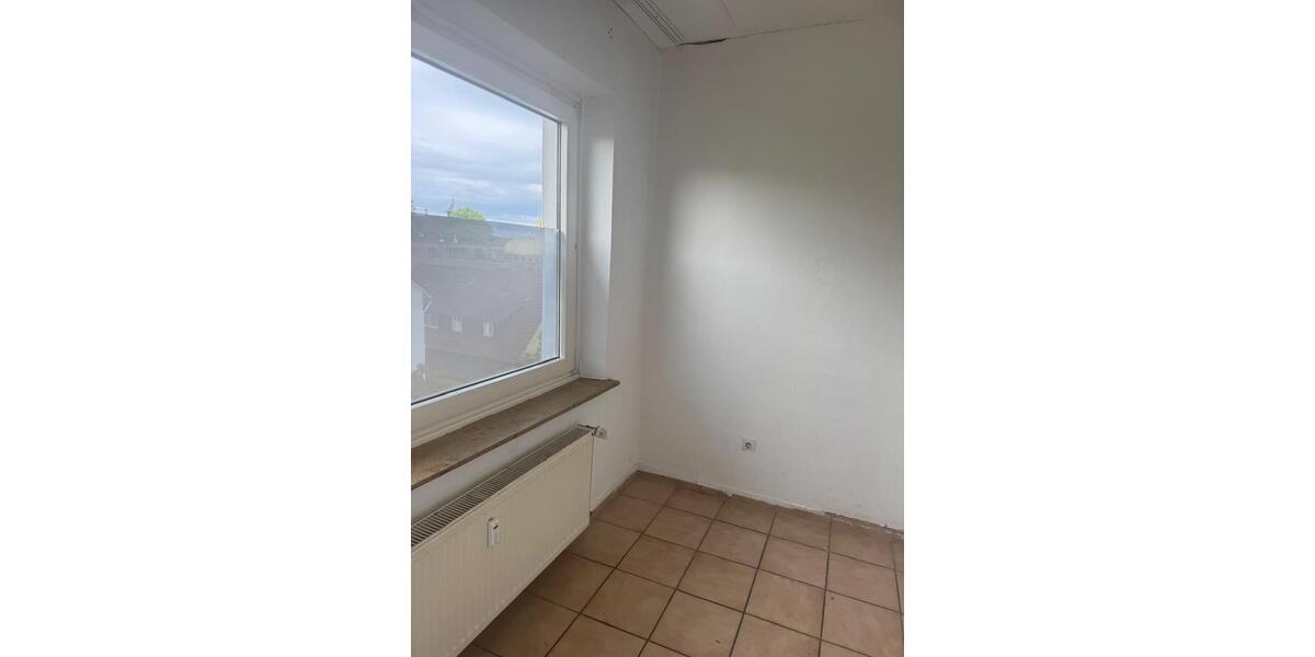 Etagenwohnung Bünde - 3 Zimmer, 70 m&sup2;, 500&euro; | Angebot:26670830