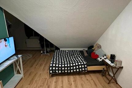 3 Zimmer Dachgeschoss Wohnung Fachwerkhaus 3 zimmer