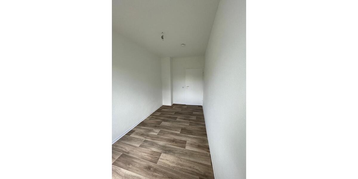 Erdgeschoßwohnung Wurzbach - 1 Zimmer, 25 m&sup2;, 175&euro; | Angebot:26070751