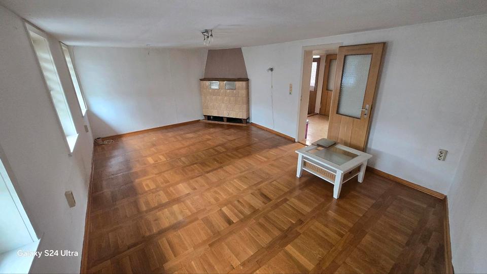 Etagenwohnung Ellrich - 2 Zimmer, 80 m&sup2;, 400&euro; | Angebot:26246666