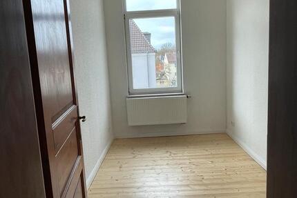 Wohnen auf Zeit Minden Bärenkämpen - 11 Zimmer, 99 m&sup2;, 296&euro; | Angebot:25261372