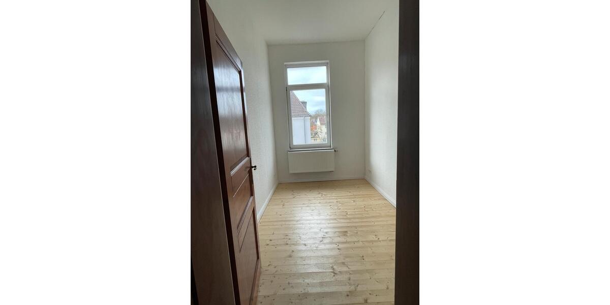 Wohnen auf Zeit Minden Bärenkämpen - 11 Zimmer, 99 m&sup2;, 296&euro; | Angebot:25261372