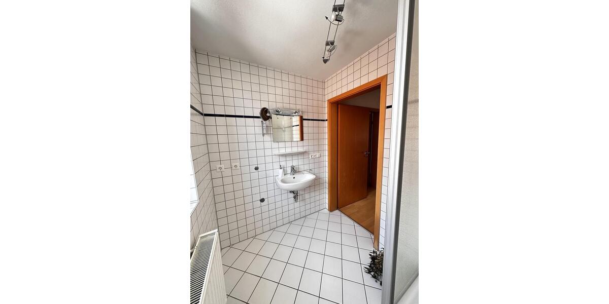 Maisonettenwohnung Villingen-Schwenningen Schwenningen - 4 Zimmer, 120 m&sup2;, 1.180&euro; | Angebot:26462756