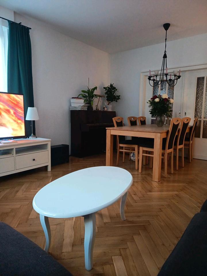 WG Zimmer an christliche Studentin