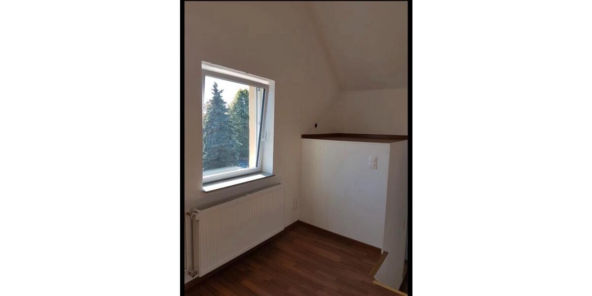 Etagenwohnung Vechelde - 4 Zimmer, 105 m&sup2;, 870&euro; | Angebot:25978187