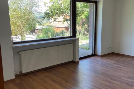 Helle Wohnung zu vermieten , 84m2, Schwarzhofen 2 zimmer