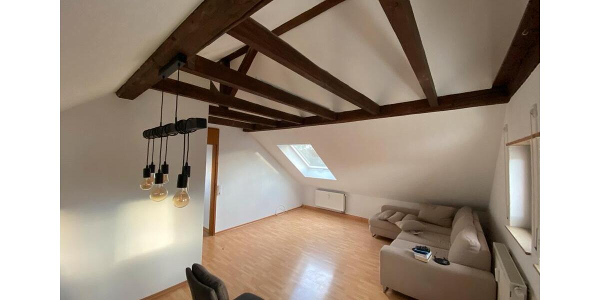 Dachgeschoßwohnung Böblingen Dagersheim - 4 Zimmer, 96 m&sup2;, 1.275&euro; | Angebot:25103972