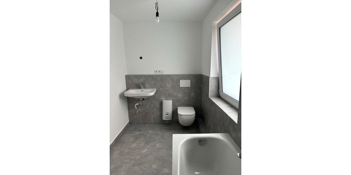 Etagenwohnung Köln Chorweiler - 4.5 Zimmer, 120 m&sup2;, 1.800&euro; | Angebot:26375140
