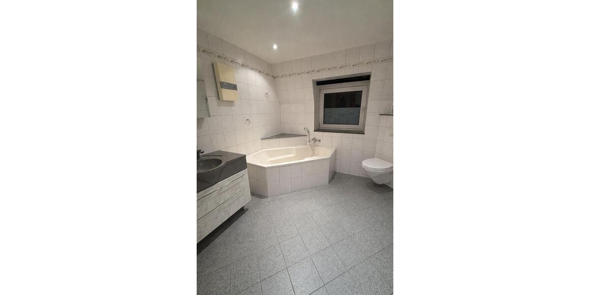 Maisonettenwohnung Vallendar - 3 Zimmer, 97 m&sup2;, 1.180&euro; | Angebot:24764418