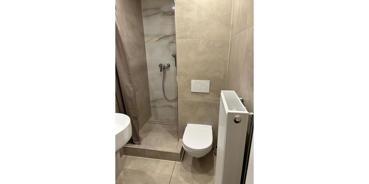 Wohnen auf Zeit Rottendorf - 1 Zimmer, 18 m&sup2;, 750&euro; | Angebot:25977972