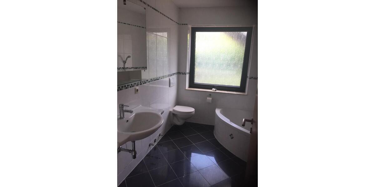 Einfamilienhaus Oldenburg Kreyenbrück - 5 Zimmer, 120 m&sup2;, 1.290&euro; | Angebot:24872005