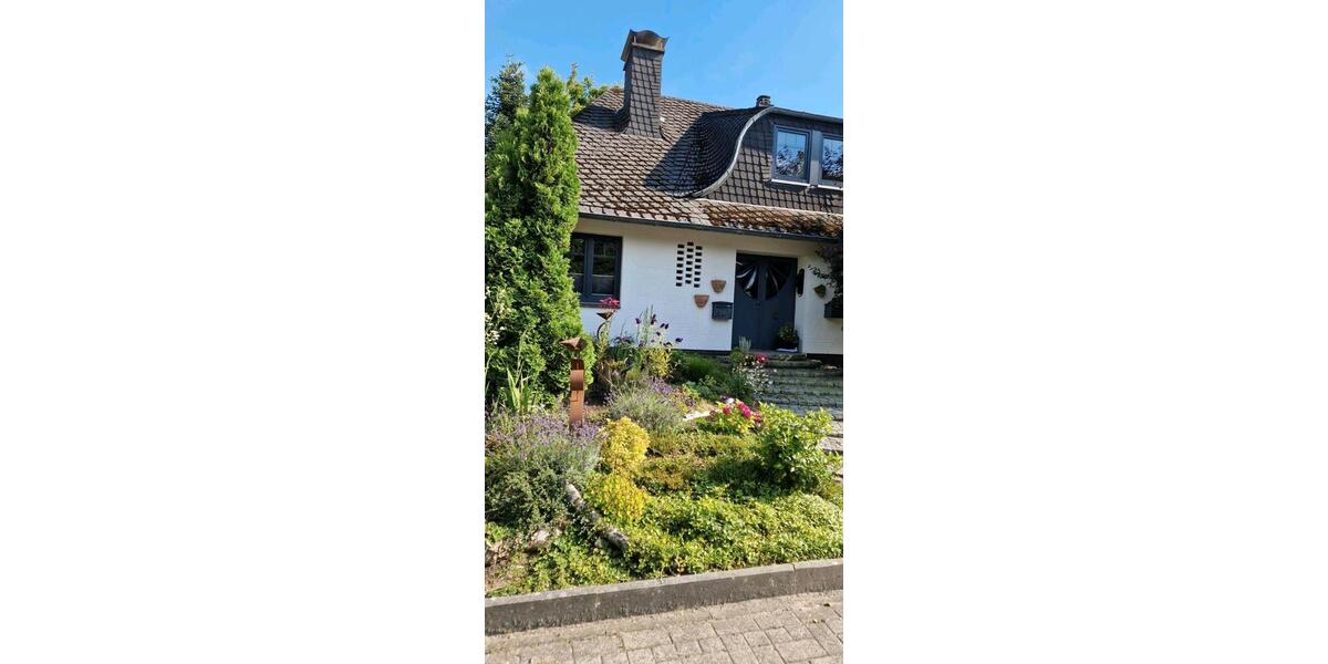 Dachgeschoßwohnung Jever - 3.5 Zimmer, 75 m&sup2;, 570&euro; | Angebot:25831574