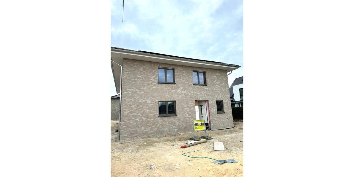 Doppelhaushälfte Salzbergen - 5 Zimmer, 155 m&sup2;, 1.600&euro; | Angebot:26229530