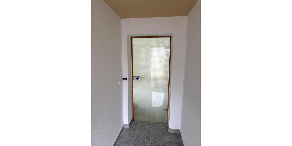Dachgeschoßwohnung Bad Liebenzell - 3 Zimmer, 65 m&sup2;, 700&euro; | Angebot:26687934