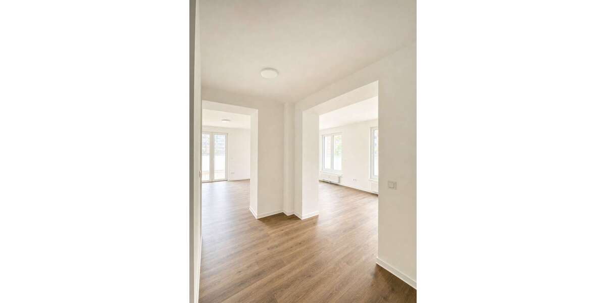 Etagenwohnung Eberswalde Brandenburgisches Viertel - 4 Zimmer, 131 m&sup2;, 1.310&euro; | Angebot:25368623