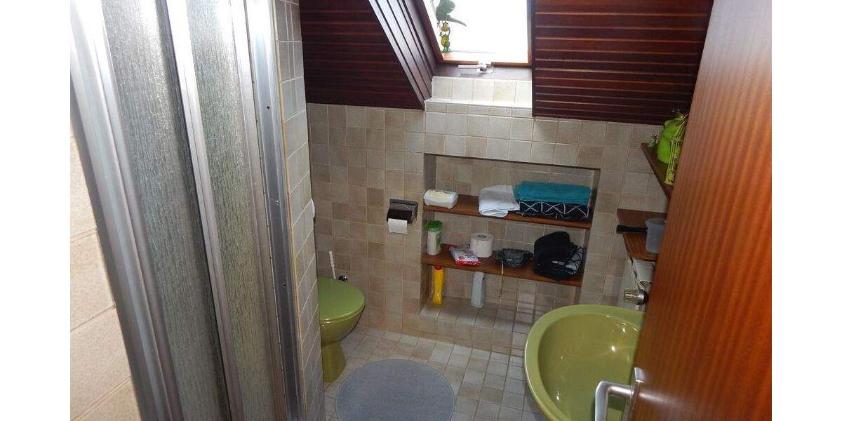 Reihenendhaus Langenfeld Immigrath - 6 Zimmer, 150 m&sup2;, 1.600&euro; | Angebot:25167602