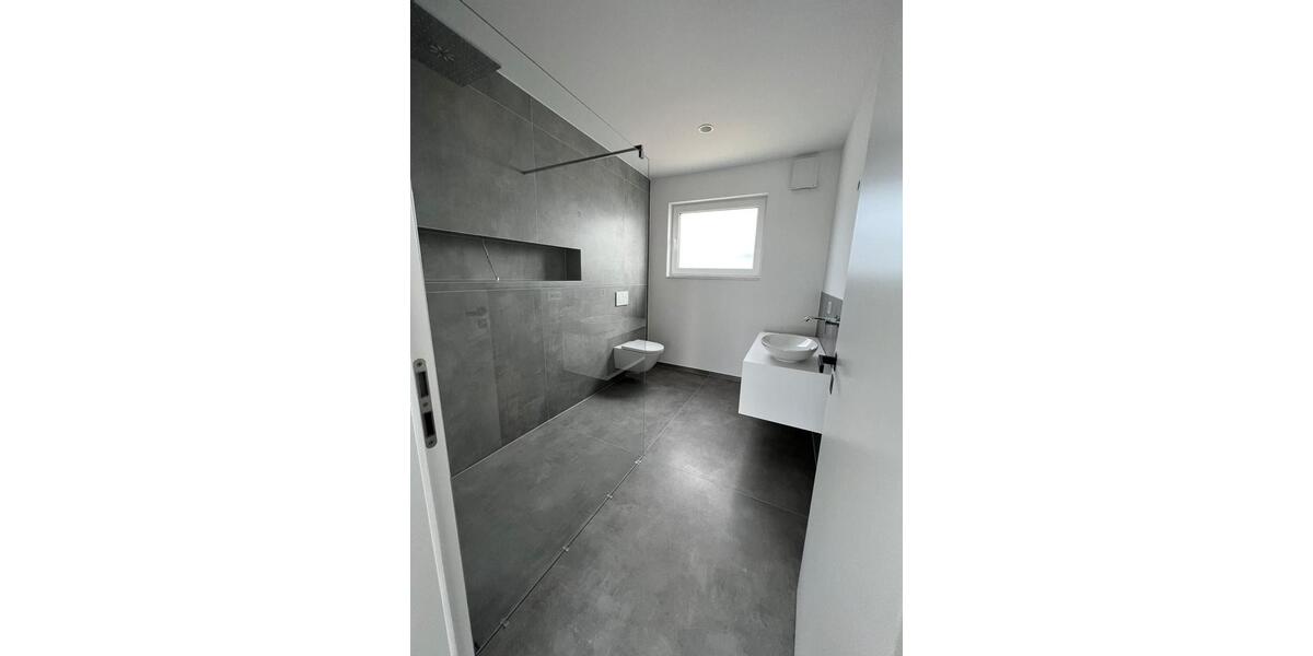 Einfamilienhaus Hochheim am Main - 2 Zimmer, 76 m&sup2;, 2.050&euro; | Angebot:24554622