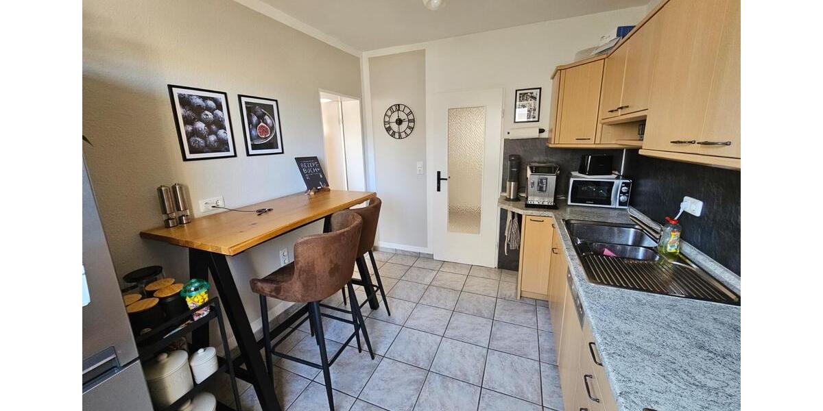 Etagenwohnung Weiden in der Oberpfalz - 4 Zimmer, 106 m&sup2;, 1.300&euro; | Angebot:26620619