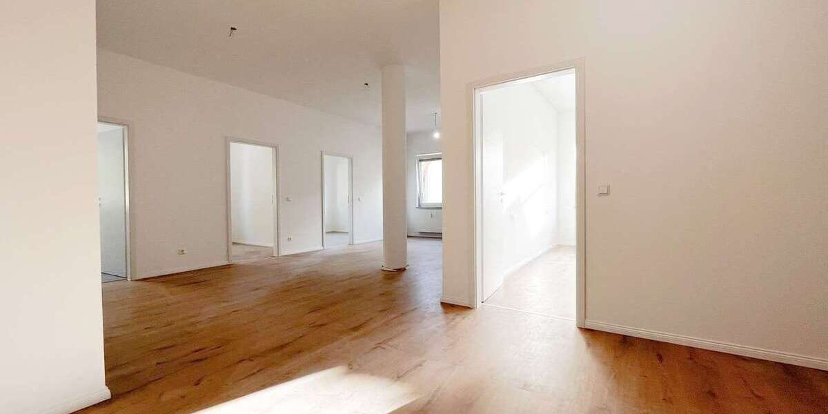 Etagenwohnung Ilsfeld - 4.5 Zimmer, 96 m&sup2;, 1.090&euro; | Angebot:26630644