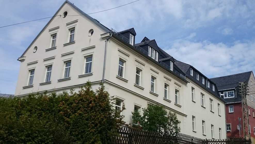 helle Drei-Zimmer-Wohnung in ruhiger Lage mit guter Fernsicht