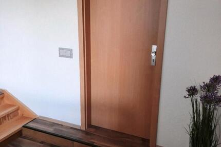 Wohnen auf Zeit Calbe (Saale) - 3 Zimmer, 85 m&sup2;, 50&euro; | Angebot:26178663