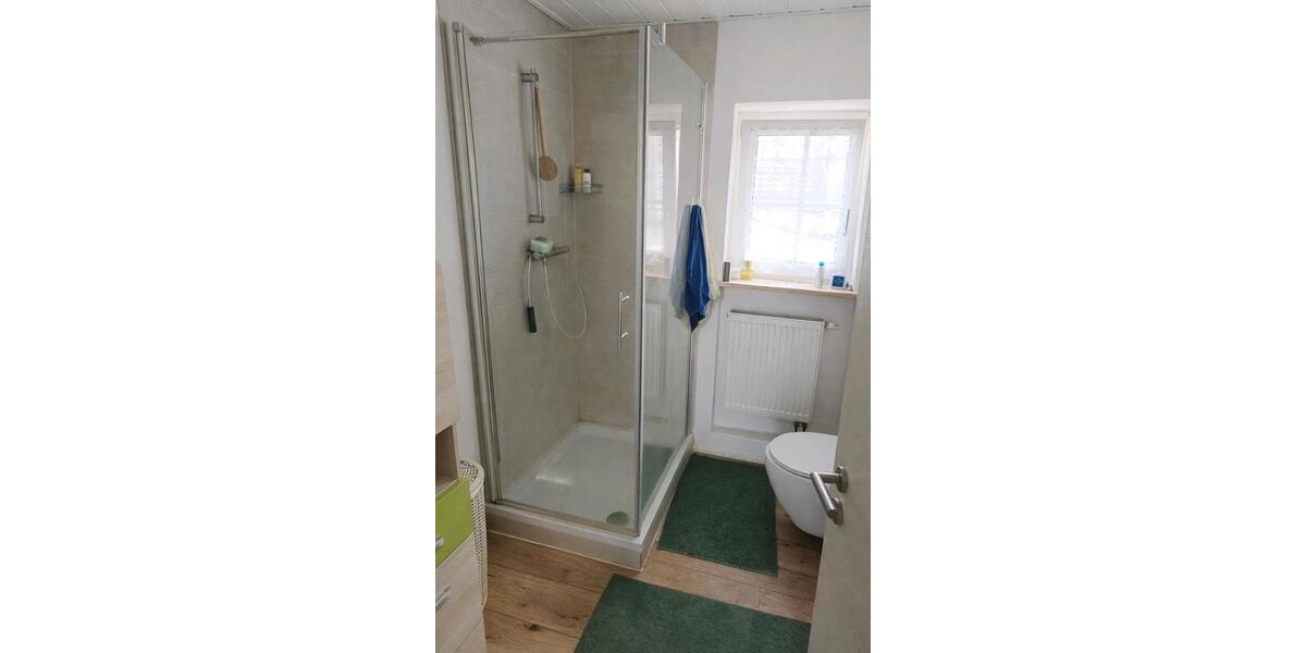 Etagenwohnung Ampfing - 3 Zimmer, 92 m&sup2;, 1.000&euro; | Angebot:25715357