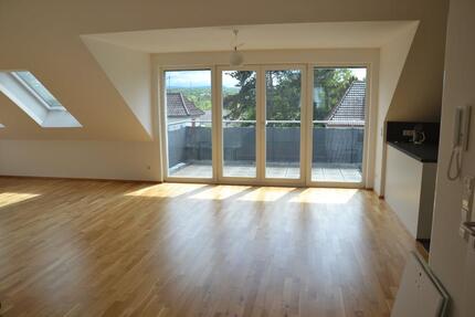 Wohnung Nürtingen - 3.5 Zimmer, 104 m&sup2;, 1.330&euro; | Angebot:25099093