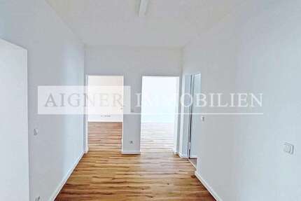 Büro in München 2.225 € 93 m²