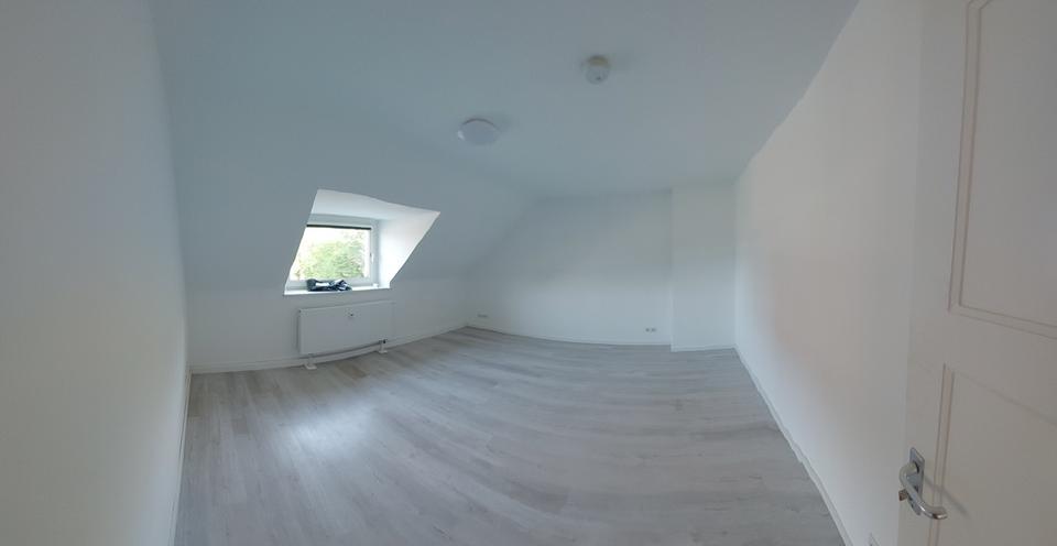 Dachgeschoßwohnung Solingen Ohligs - 3 Zimmer, 60 m&sup2;, 1.000&euro; | Angebot:24781936