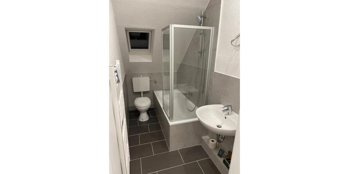 Etagenwohnung Springe - 2.5 Zimmer, 80 m&sup2;, 720&euro; | Angebot:26701410