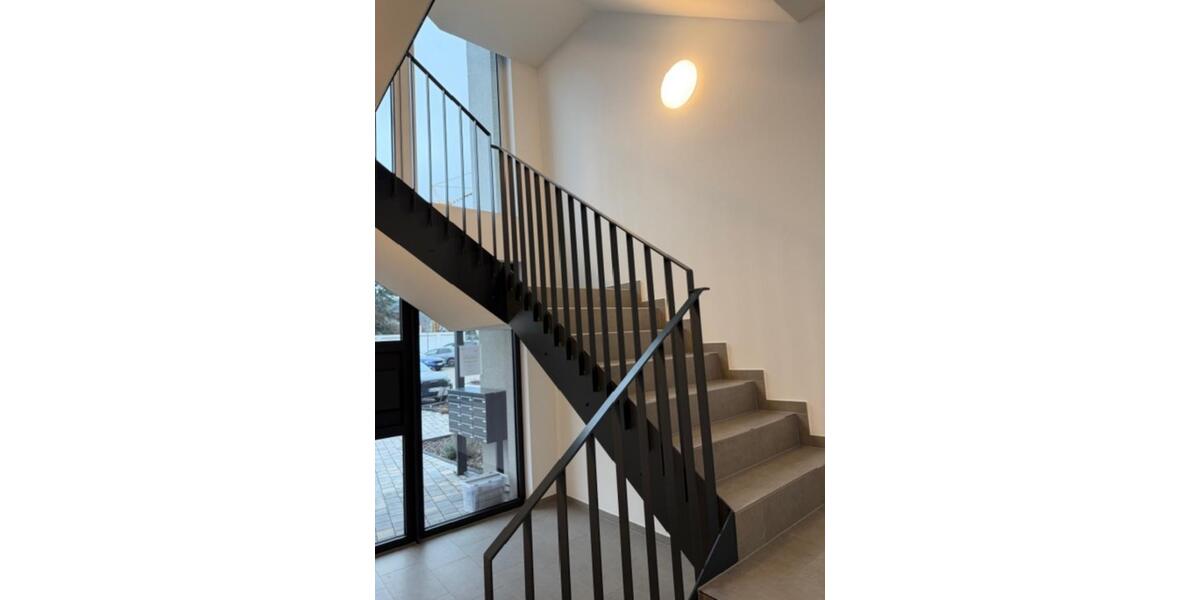 NEUBAU, 1 Zi. App.,41qm,Südbalkon, Küche, Parkpl., Aufzug, 1 Lage 1 zimmer