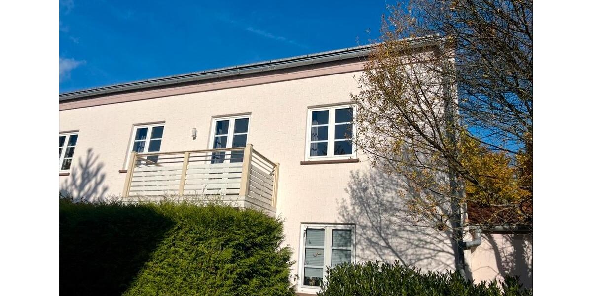 Erdgeschoßwohnung Ramstein-Miesenbach Miesenbach - 4 Zimmer, 114 m&sup2;, 1.200&euro; | Angebot:26675623