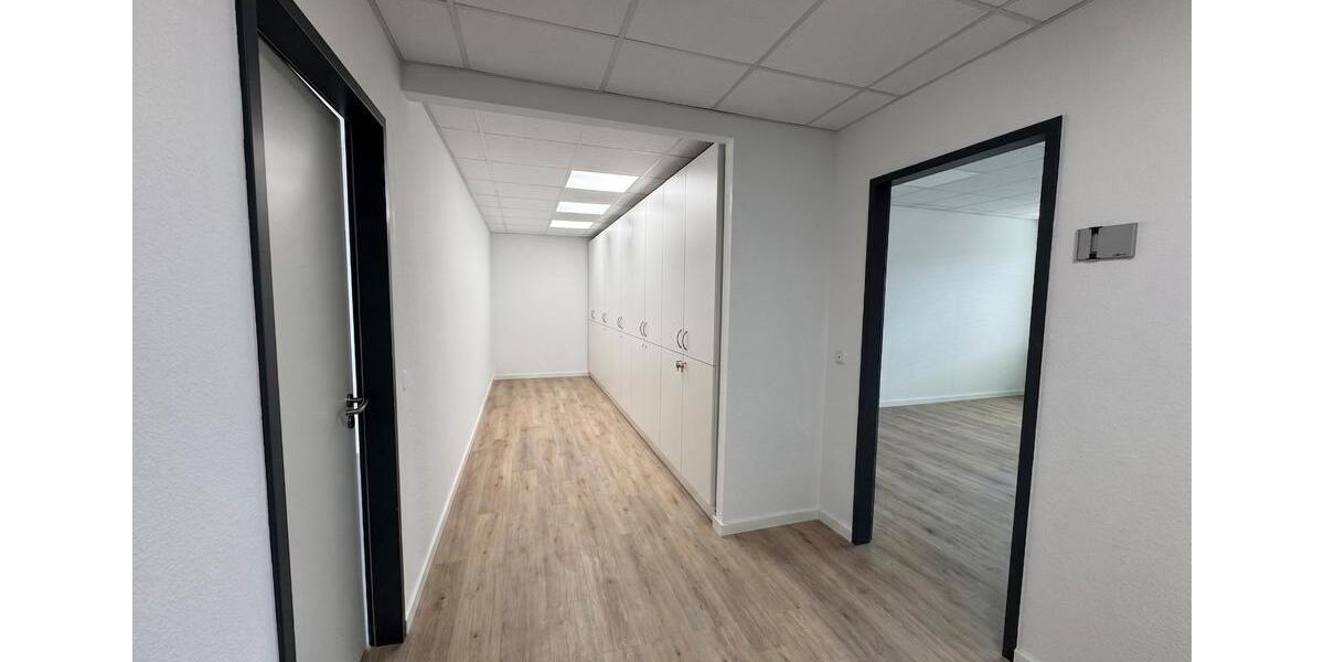 Gewerbeobjekt Willich - 1.899&euro; | Angebot:26548332