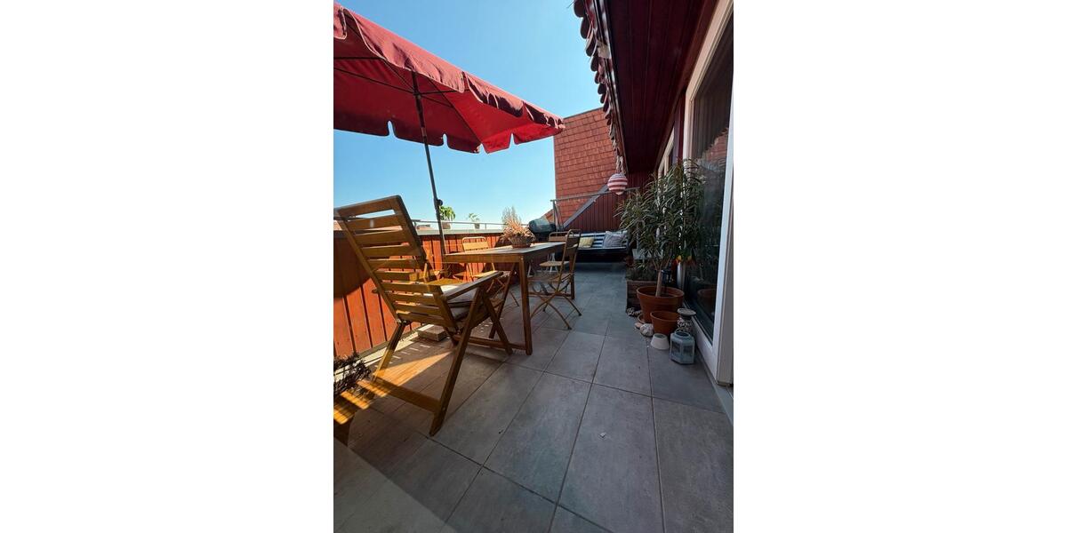 Dachgeschoßwohnung Dresden Neustadt - 4.5 Zimmer, 160 m&sup2;, 2.990&euro; | Angebot:26491974