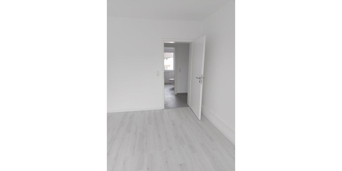 Etagenwohnung Lüchow (Wendland) - 3 Zimmer, 67 m&sup2;, 667&euro; | Angebot:26531311