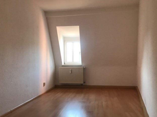 Dachgeschoßwohnung Merseburg - 3 Zimmer, 85 m&sup2;, 508&euro; | Angebot:25898922