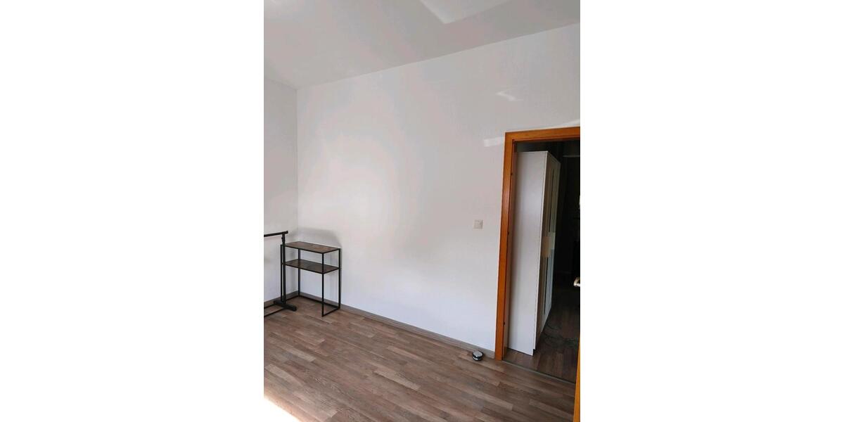 Erdgeschoßwohnung Porta Westfalica - 3 Zimmer, 70 m&sup2;, 600&euro; | Angebot:26032982