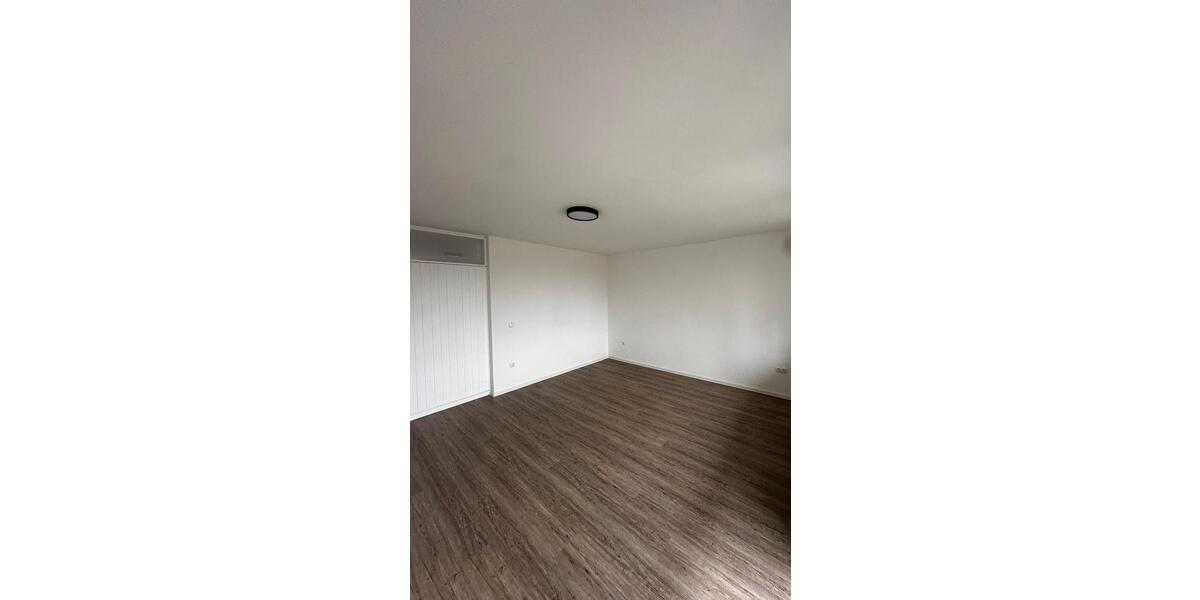 Etagenwohnung Neustadt an der Weinstraße - 4 Zimmer, 94 m&sup2;, 1.250&euro; | Angebot:24858453