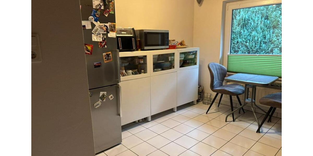 Dachgeschoßwohnung Wegberg - 3 Zimmer, 125 m&sup2;, 860&euro; | Angebot:25148849
