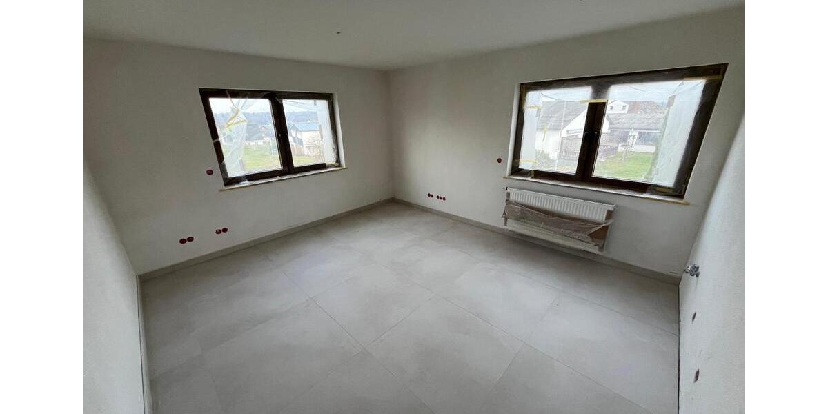 Kernsanierte 1-ZW mit Diele in Niederklein 1 zimmer