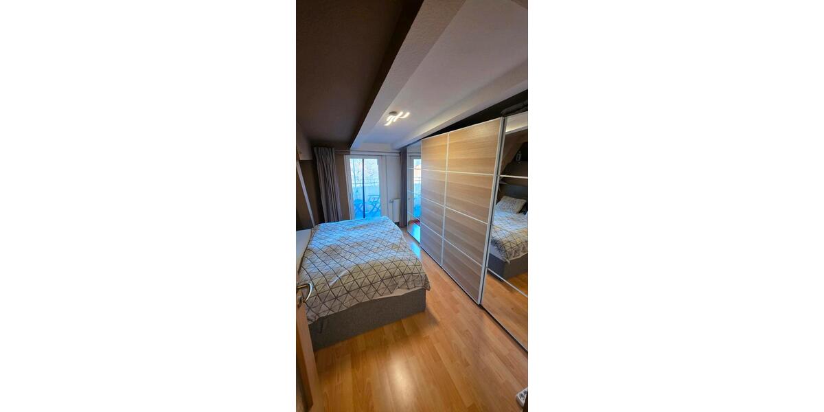 Dachgeschoßwohnung Cottbus Spremberger Vorstadt - 2 Zimmer, 52 m&sup2;, 580&euro; | Angebot:25944243