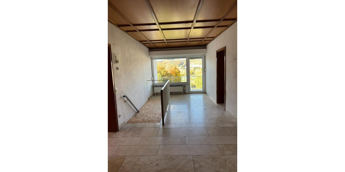 Einfamilienhaus Höchst im Odenwald - 6 Zimmer, 228 m&sup2;, 1.600&euro; | Angebot:23606306