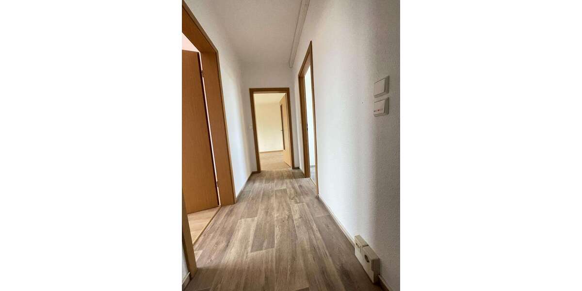 Etagenwohnung Wernigerode Stadtfeld - 4 Zimmer, 77 m&sup2;, 464&euro; | Angebot:25876029