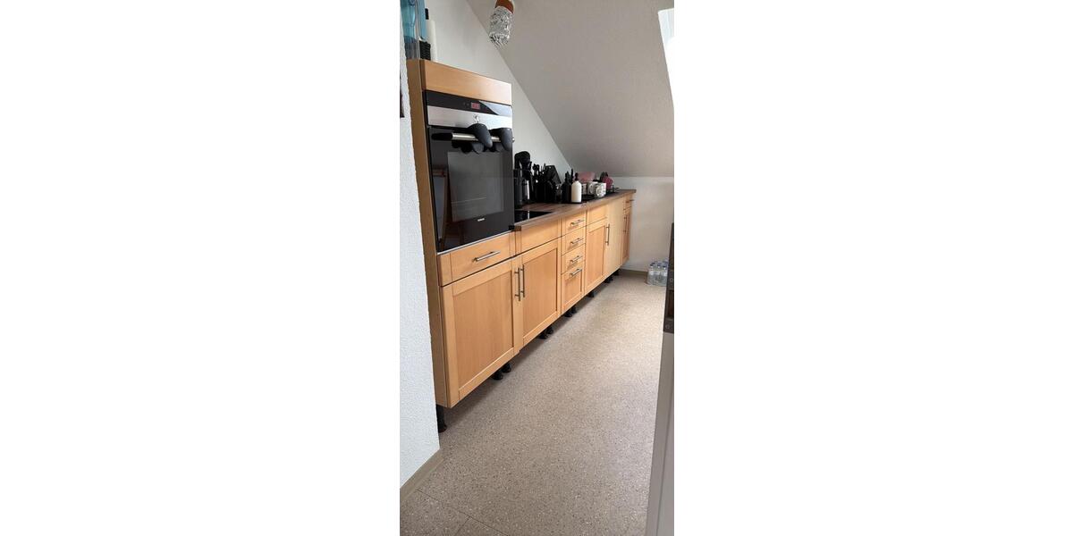 Dachgeschoßwohnung Rüsselsheim am Main - 3 Zimmer, 101 m&sup2;, 1.500&euro; | Angebot:26429896