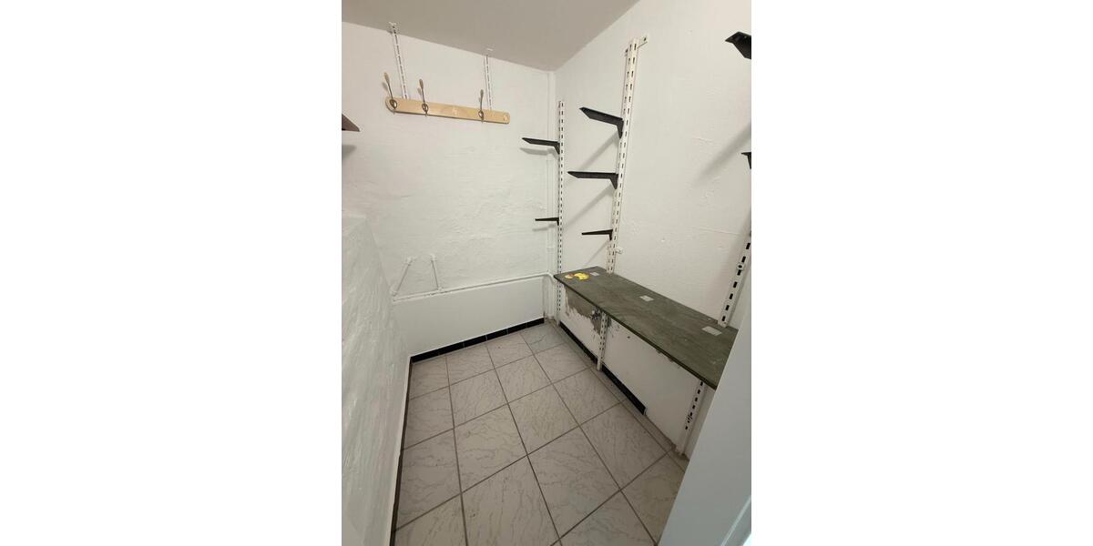 Etagenwohnung Rinteln - 4 Zimmer, 106 m&sup2;, 550&euro; | Angebot:26652772