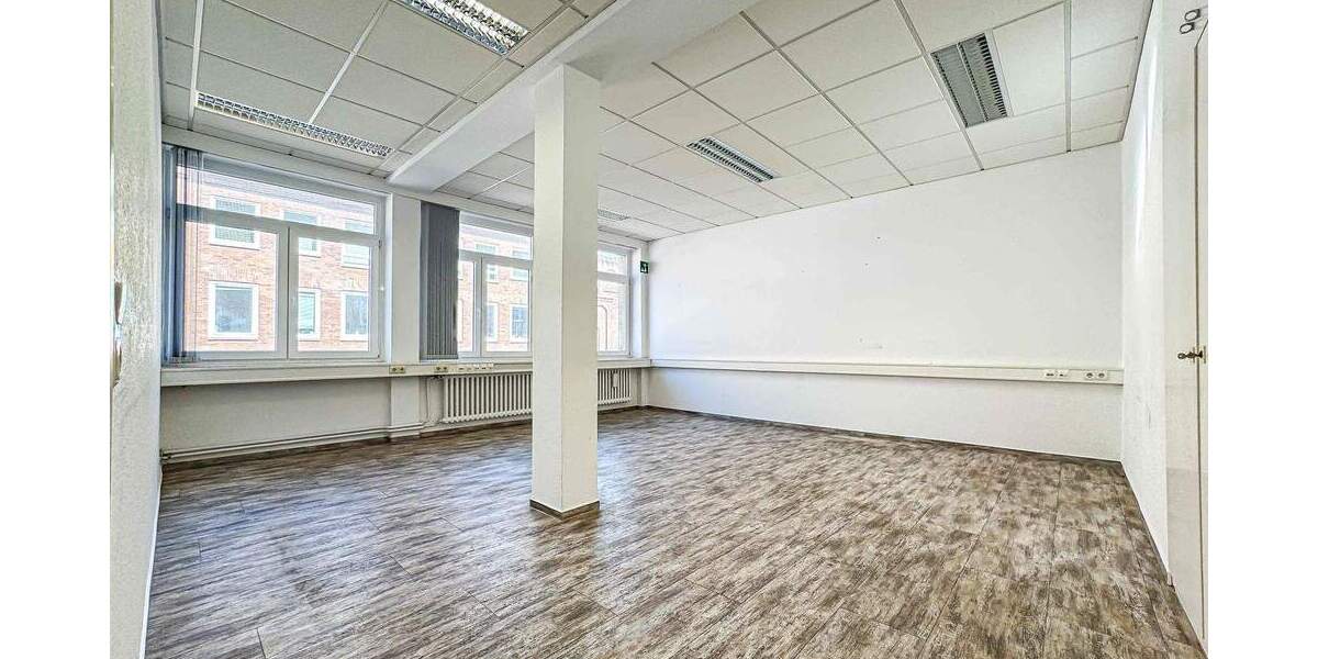 Gewerbeobjekt Kiel Exerzierplatz - 9 Zimmer, 245 m&sup2;, 3.400&euro; | Angebot:25666595