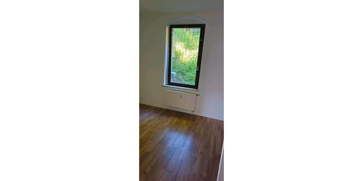 Etagenwohnung Reichenbach im Vogtland Obermylau - 4 Zimmer, 98 m&sup2;, 500&euro; | Angebot:26691497